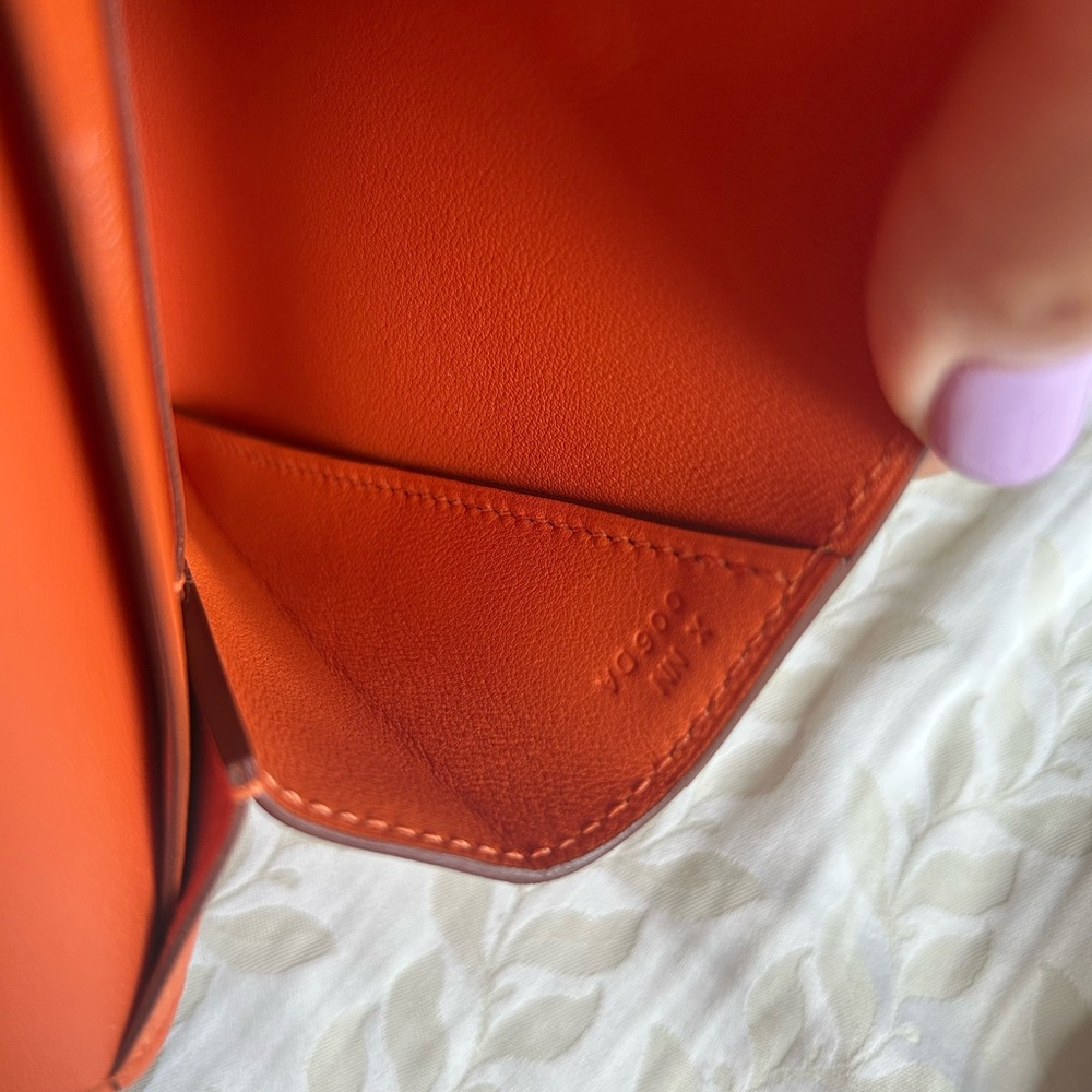 Hermes Orange and Yellow Leaf frutti Hermès Frutti Wallet - Picture 4 of 6